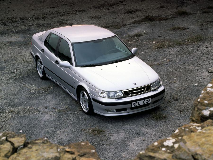  Saab 9-5 Aero Sedan 1999 года  (фото 23 из 31)